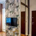 - Sloneczna Kamienica - Prywatny Parking Free! Apartment *