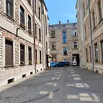 - Sloneczna Kamienica - Prywatny Parking Free! *