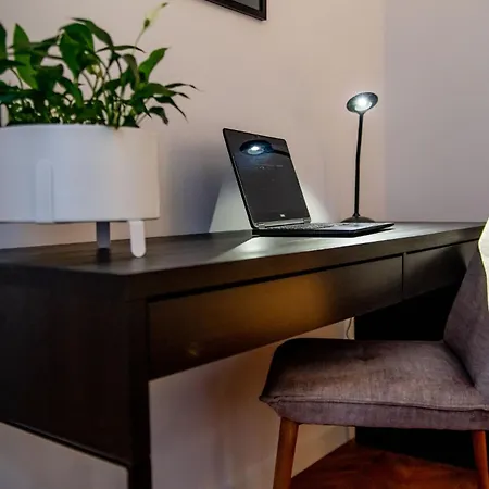 - Sloneczna Kamienica - Prywatny Parking Free! * Częstochowa