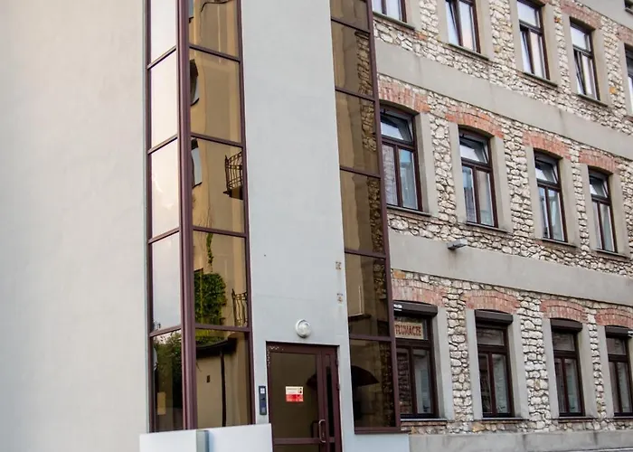 Appartement - Sloneczna Kamienica - Prywatny Parking Free!